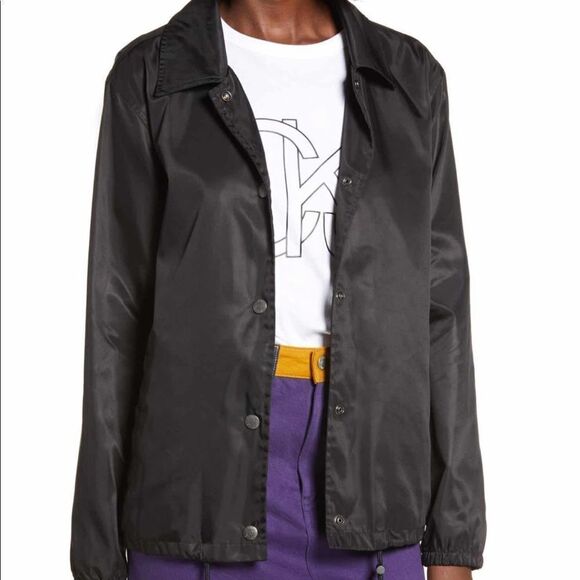 Calvin Klein jean jacket 🧥 - Picture 2 of 8